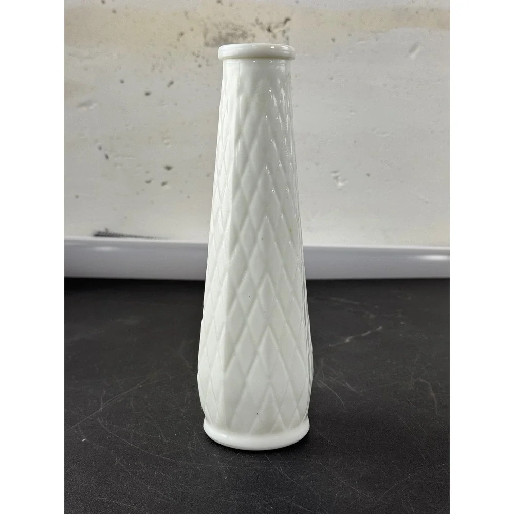 EO Brody Co‎ White Milk Glass Bud Vase Diamond Quilted Pattern 9 Inch USA Made